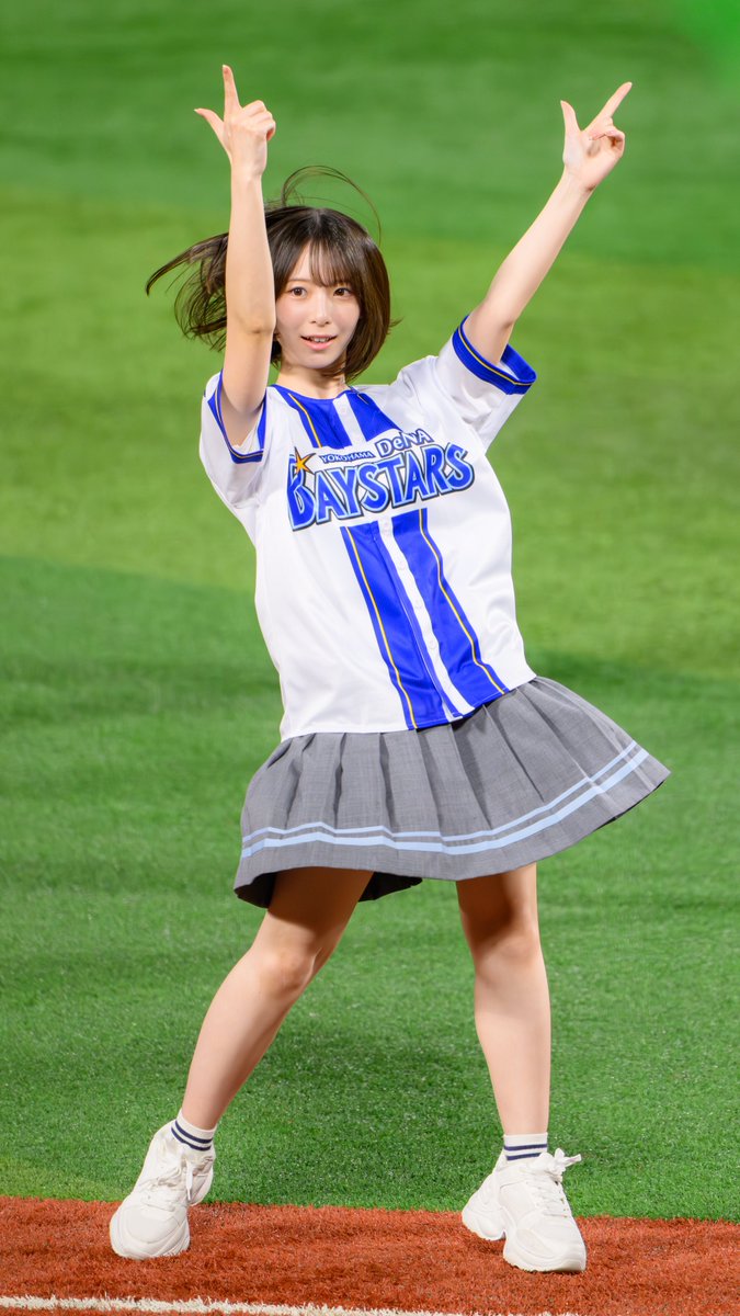 at_0128's tweet photo. た、たまたま野球観にいったらなんかアイドルが居て、本当にたまたまカメラも持ってたのでね…📸（いや本当に）

#日向坂46 
#YIS2026
#渡辺莉奈　さん https://t.co/btHZQkqNb9