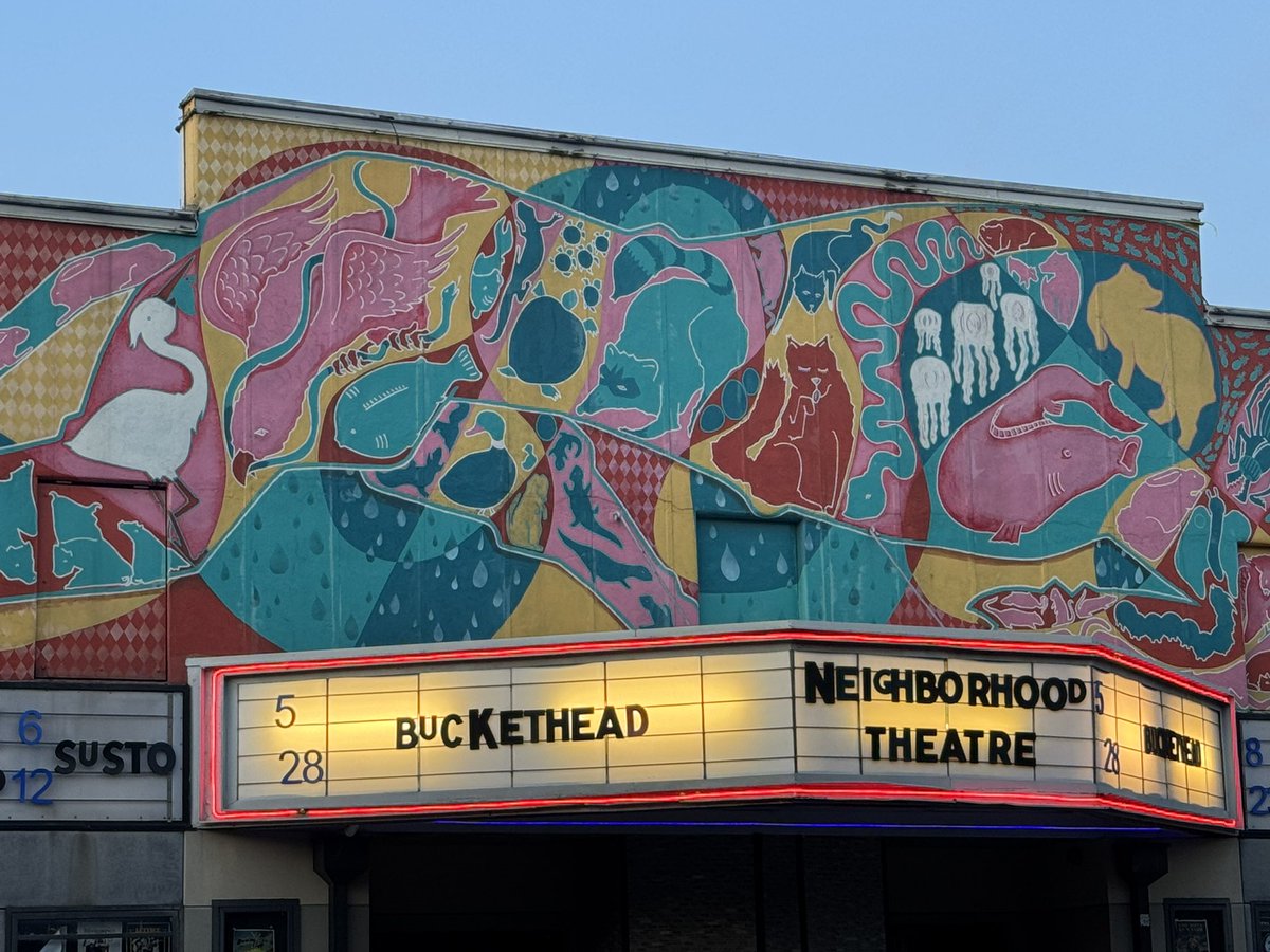 Pradeep2begeek's tweet photo. Buckethead - A band with only drums and guitar and the guy plays guitar with a bucket on his head 😀😀 #music #concert #buckethead https://t.co/LJ5PD7SjqH