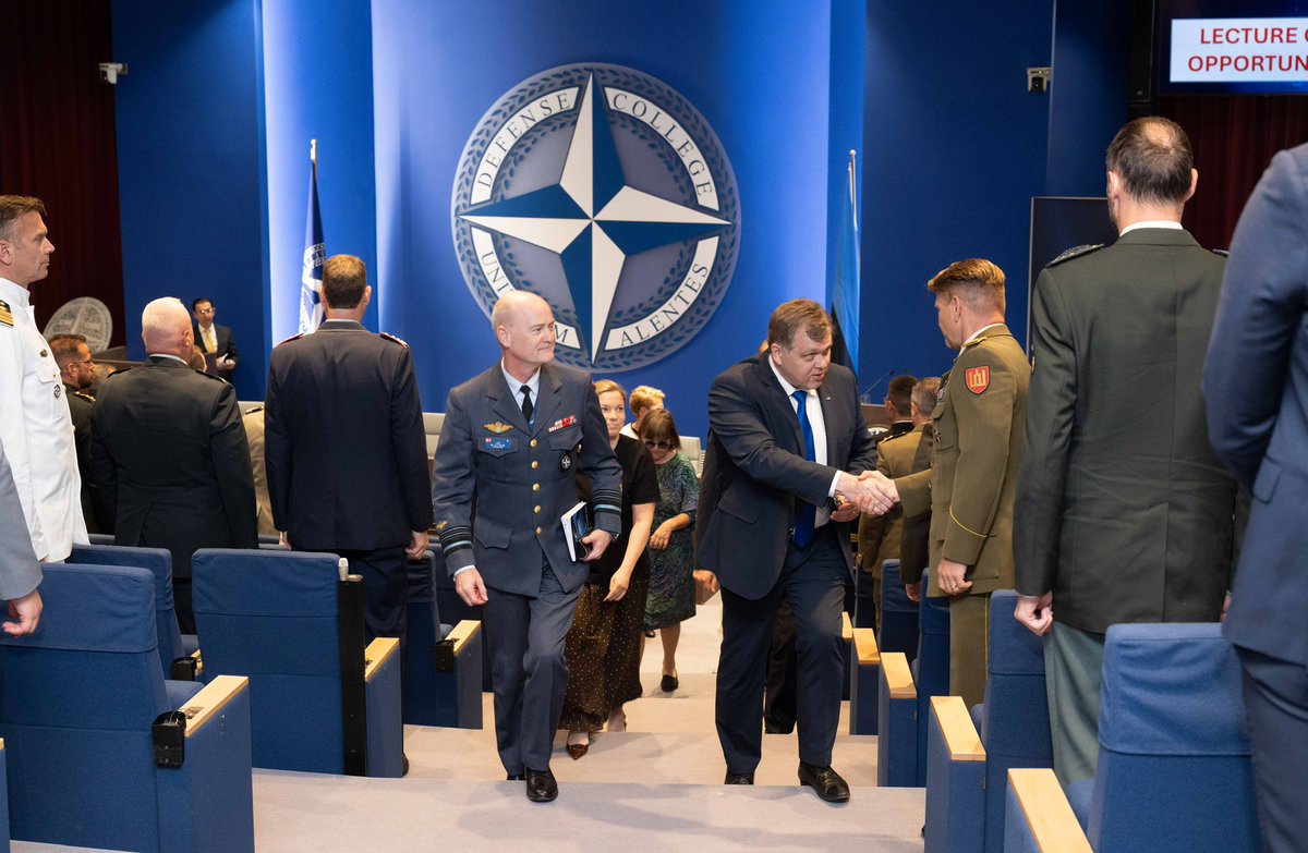 LauriBambus's tweet photo. Thank you to @NATO_DefCollege, Commandant LtGen Max A.L.T. Nielsen and Dean Dr Suzanne Nielsen, all participants in today's meeting with @LauriHussar and members of @Riigikogu 🇪🇪 for open discussion and strengthening international cooperation in global security. #StrongerTogether https://t.co/eO7xw4NJ9h