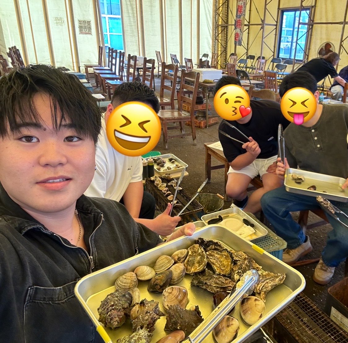 haruo6543's tweet photo. 初めて浜焼き行った！
美味し過ぎたからまたみんなで行こうね🫶 https://t.co/nCAMbBkiEH