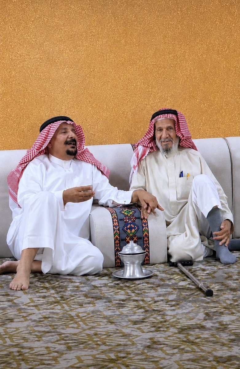 25saliman's tweet photo. العم الشيخ/فهد بن عبيد الثنيان
في زيارة لوالدي للمعايدة والإطمئنان على صحته أدام الله عليهم الصحه والعافيه وطول العمر.
#رفحاء
#عيد_الأضحى_المبارك https://t.co/mVkQIS0tLU