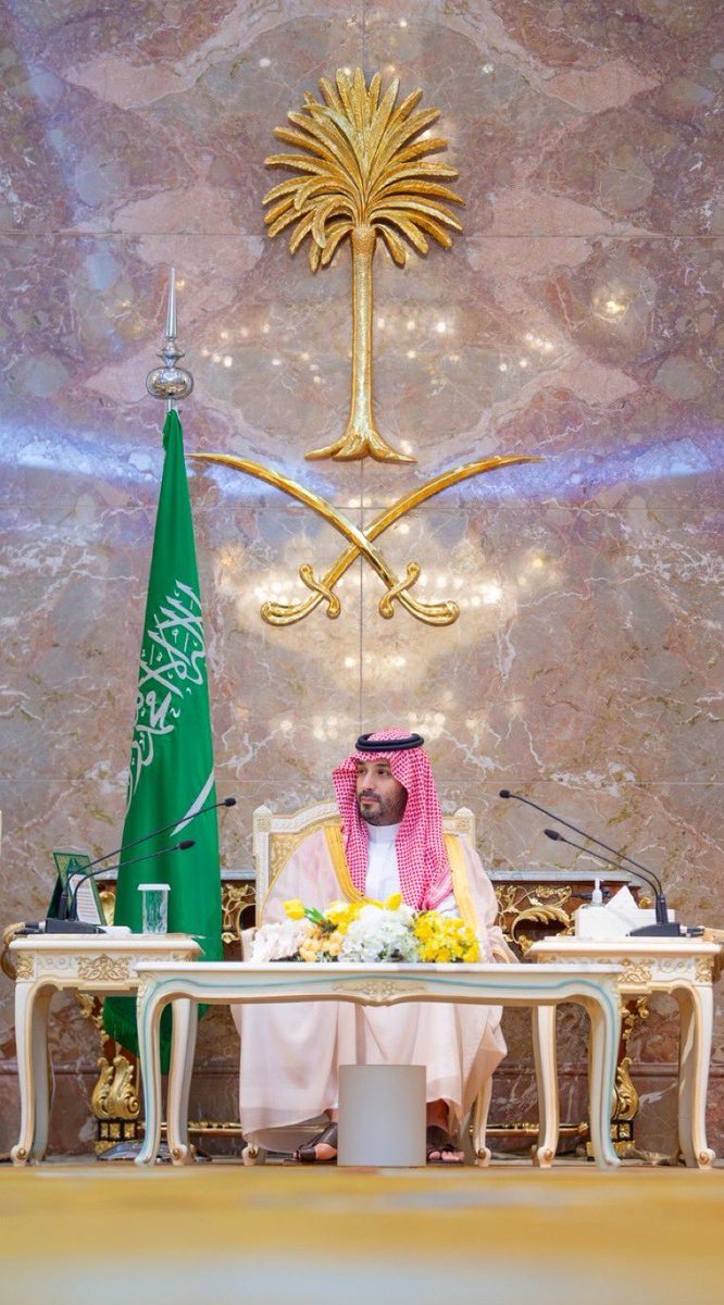 09990111's tweet photo. #ولي_العهد https://t.co/oztaalRbnt