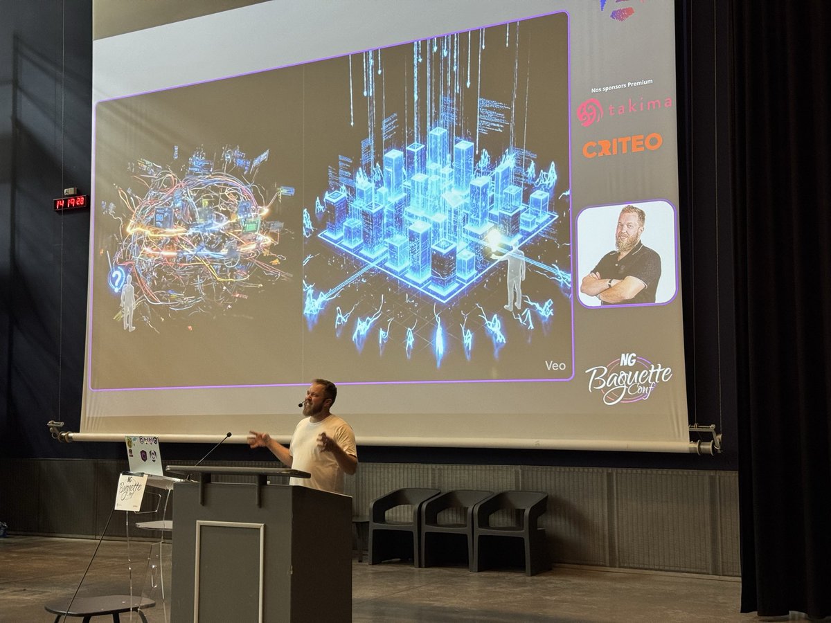 rainerhahnekamp's tweet photo. @AlexOkrushko now live on stage at #ngBaguette about the @ngrx_io SignalStore. The mental model, extensions, events and more https://t.co/3FD8ytlp2h