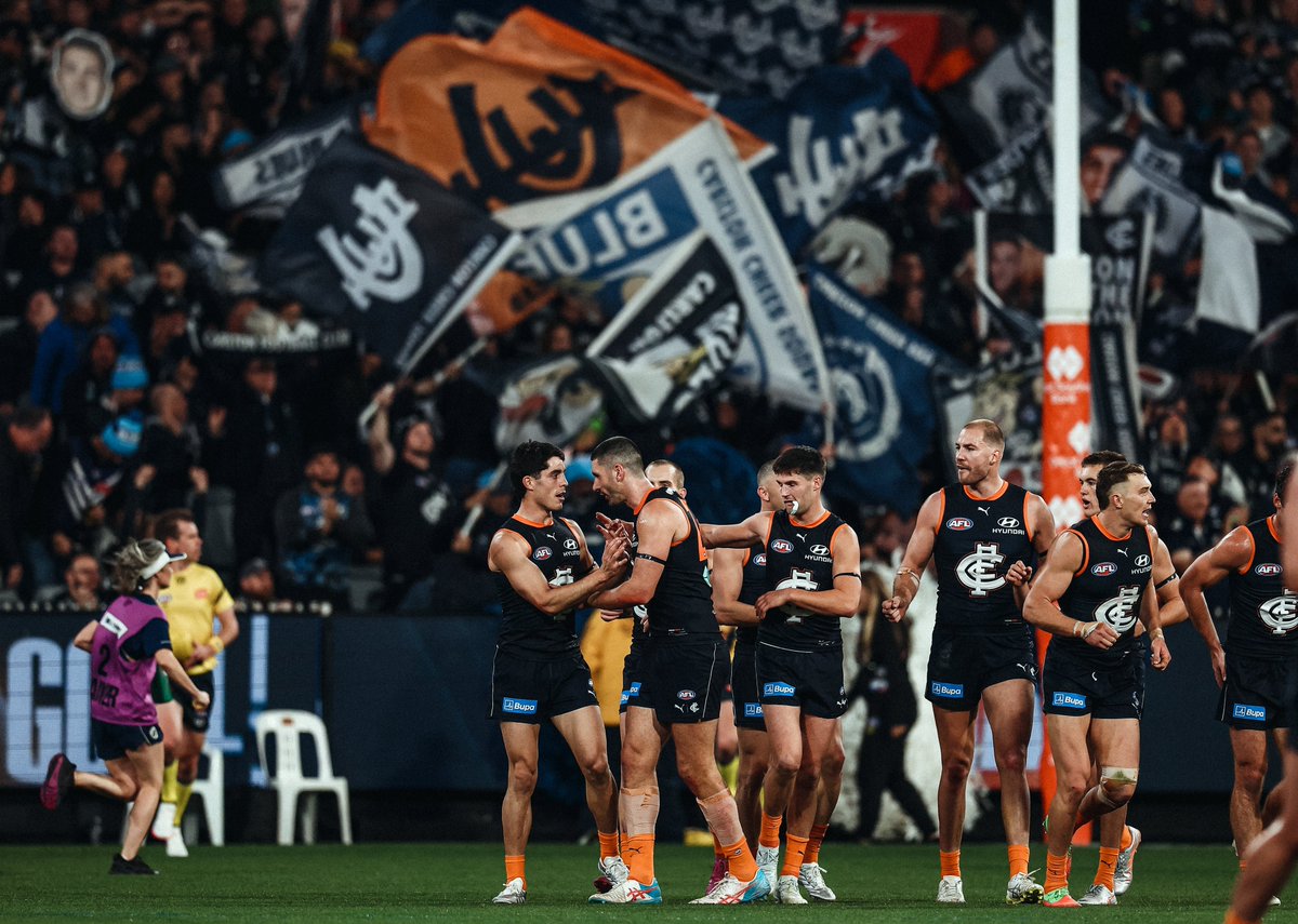 CarltonFC's tweet photo. United.

23 players as one on the ground, a massive MCG crowd absolutely rocking for every Navy Blue effort. That's what it means to be Carlton.

You were brilliant tonight, Bluebaggers 💙

#Baggers #AFLBluesCats https://t.co/Mt7yMeTOLt