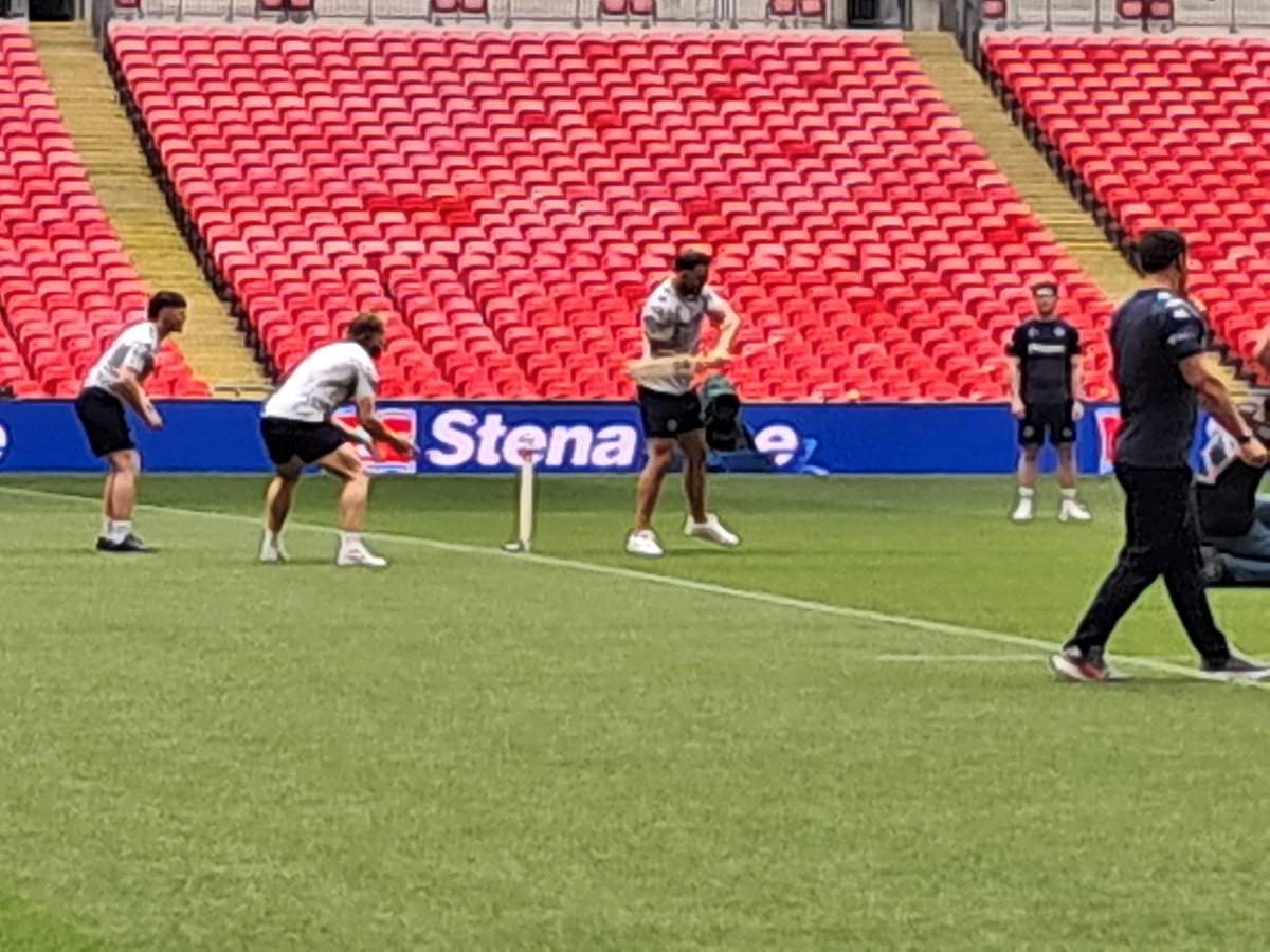 GaryCarter_1979's tweet photo. Wigan are getting warmed up for Wembley by hitting tbe wicket with a game of competitive cricket!

I think Bevan French was out second ball..... https://t.co/U6QYEYdKBM
