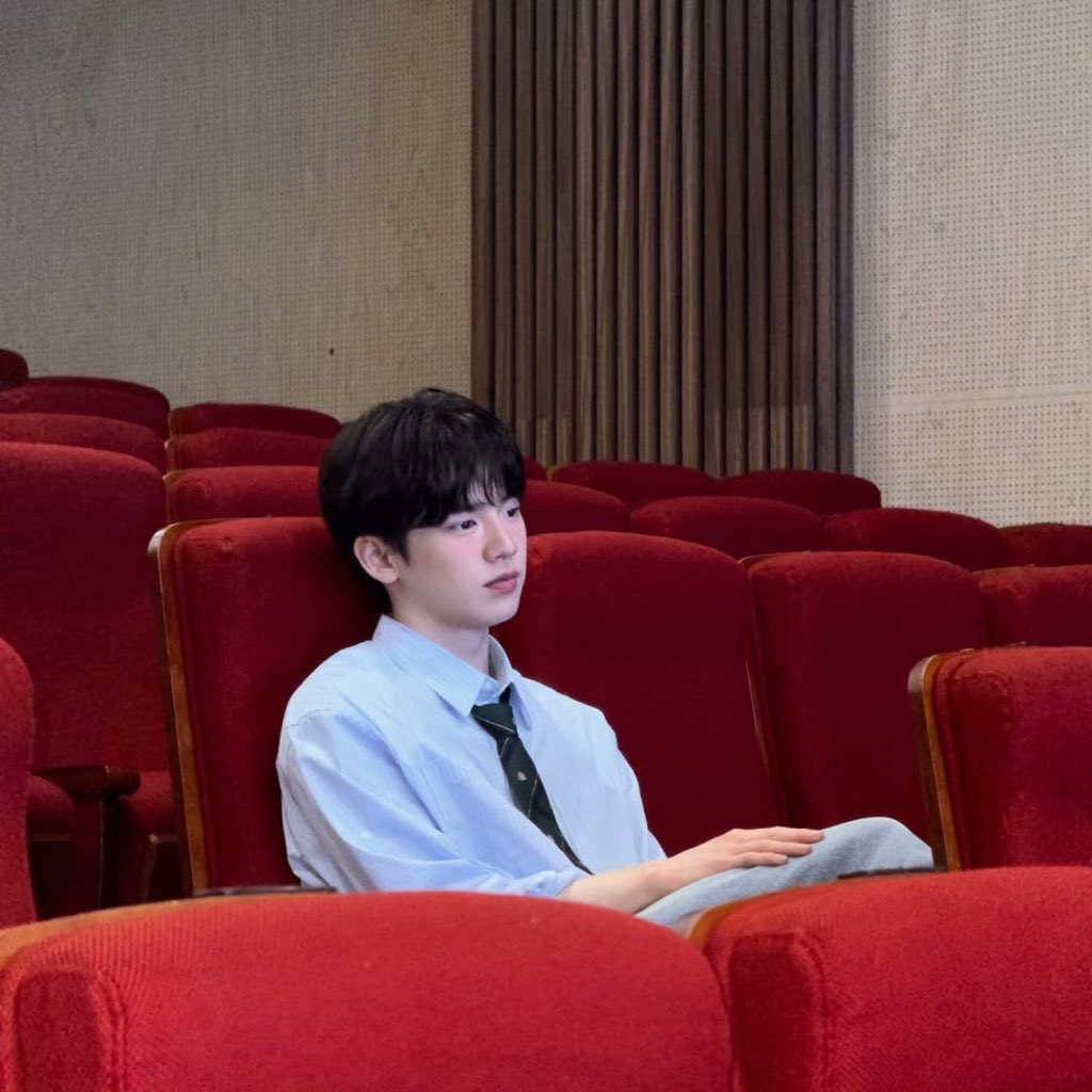 lee_da_eul0406's tweet photo. 20260529     更新李多乙相关
moondalike    IG更新

#李多乙 #이다을 
#다을 #daeul #leedaeul
#LEEDAEUL #LeeDaeul #อีดาอึล
#イダウル #ダウル https://t.co/0CMbt81ozP