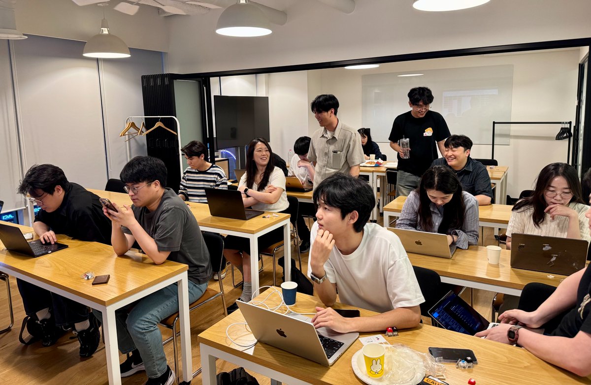 Avalanche Korea🔺🇰🇷 tweet media