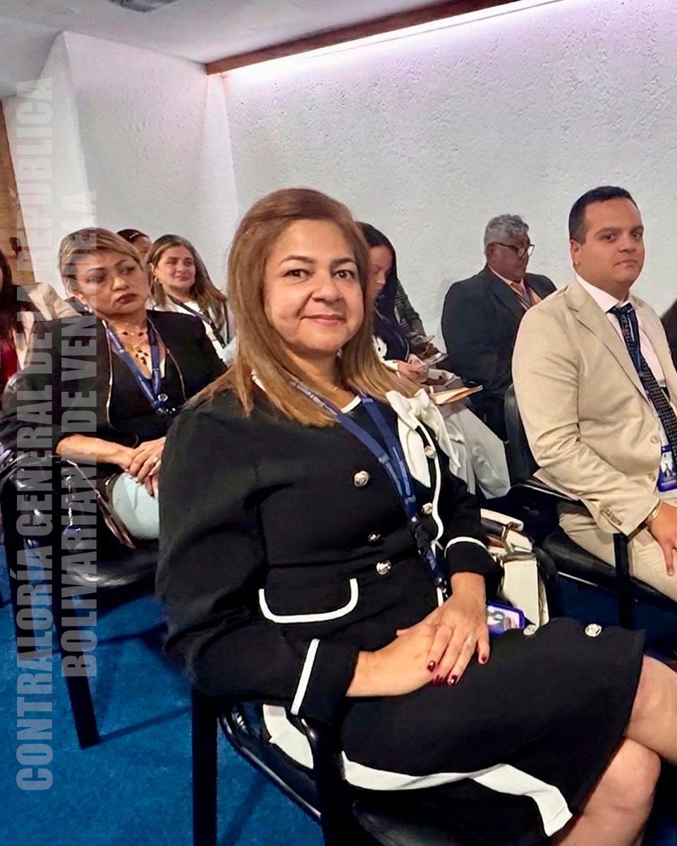 CGRVenezuela's tweet photo. En este sentido, las y los servidores de la CGR continuarán desplegados en el territorio nacional ejerciendo un rol pedagógico responsable en la formación puntual sobre rendición de cuentas, con un nivel de mayor envergadura.

4/5 https://t.co/plk8v4Lyv9