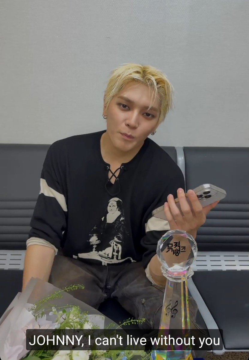 툥냥 ૮₍˶• . • ⑅₎ა tweet media