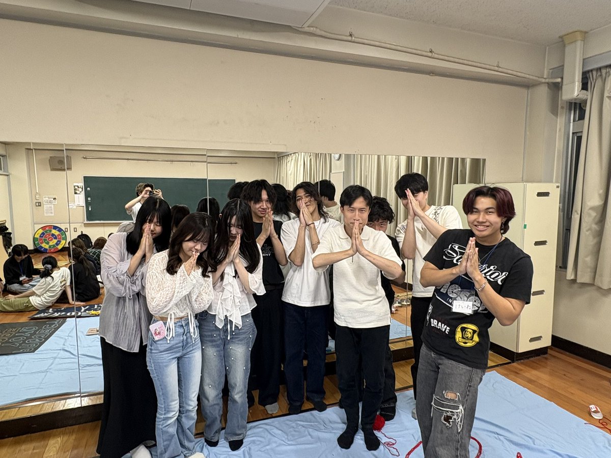 closedschool's tweet photo. こんにちは！🍀
廃校文化祭実行委員会です🔥

見学生が5人も来てくれていつも以上に活気の溢れるミーティングを行うことが出来ました‼️
本番まであと二週間です！
大成功されるために全力で頑張ります💪
皆様のご来場お待ちしております‼️ https://t.co/Ud3W9zzhO8