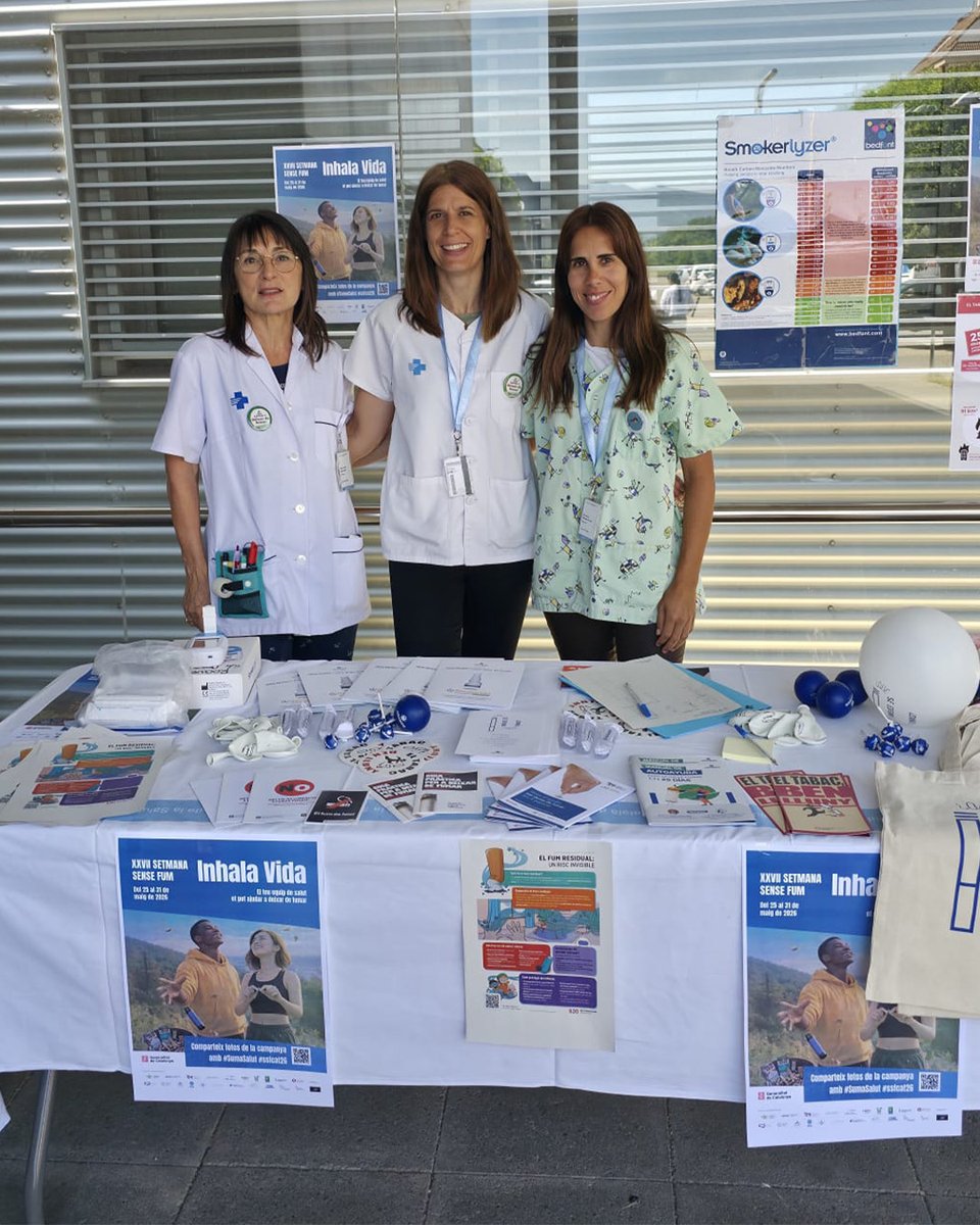 HTVCEbre's tweet photo. 🚭 Professionals del CAP Roquetes van instal·lar una taula informativa i es va facilitar la realització de carboximetries per conèixer el nivell de monòxid de carboni als pulmons🫁 de les persones participants en el marc de la SSF.
https://t.co/WIziQotzol https://t.co/eexczQYC4y