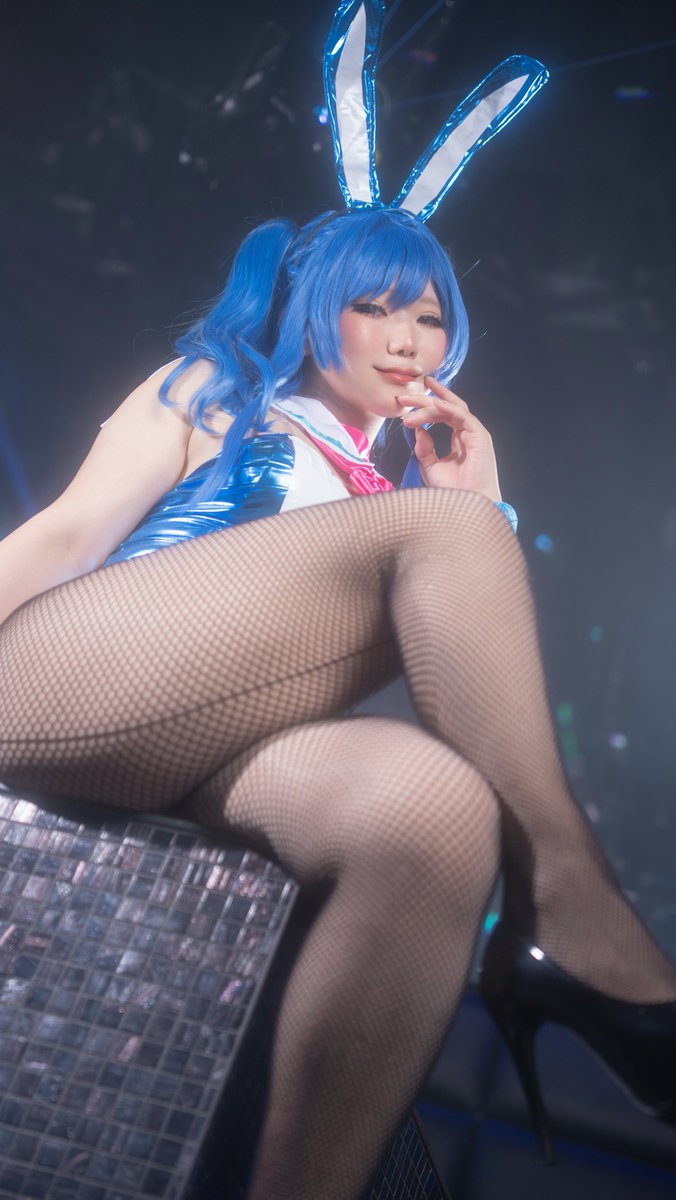 ichika_a's tweet photo. アズレン／セントルイス

バニー姿を下から見上げたい指揮官くん〜��？

photo:@yukkuri0762 https://t.co/ZakYyBGHh1