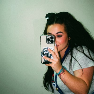 thelorenbebb's tweet photo. #NewProfilePic https://t.co/WLw1mq1TAu