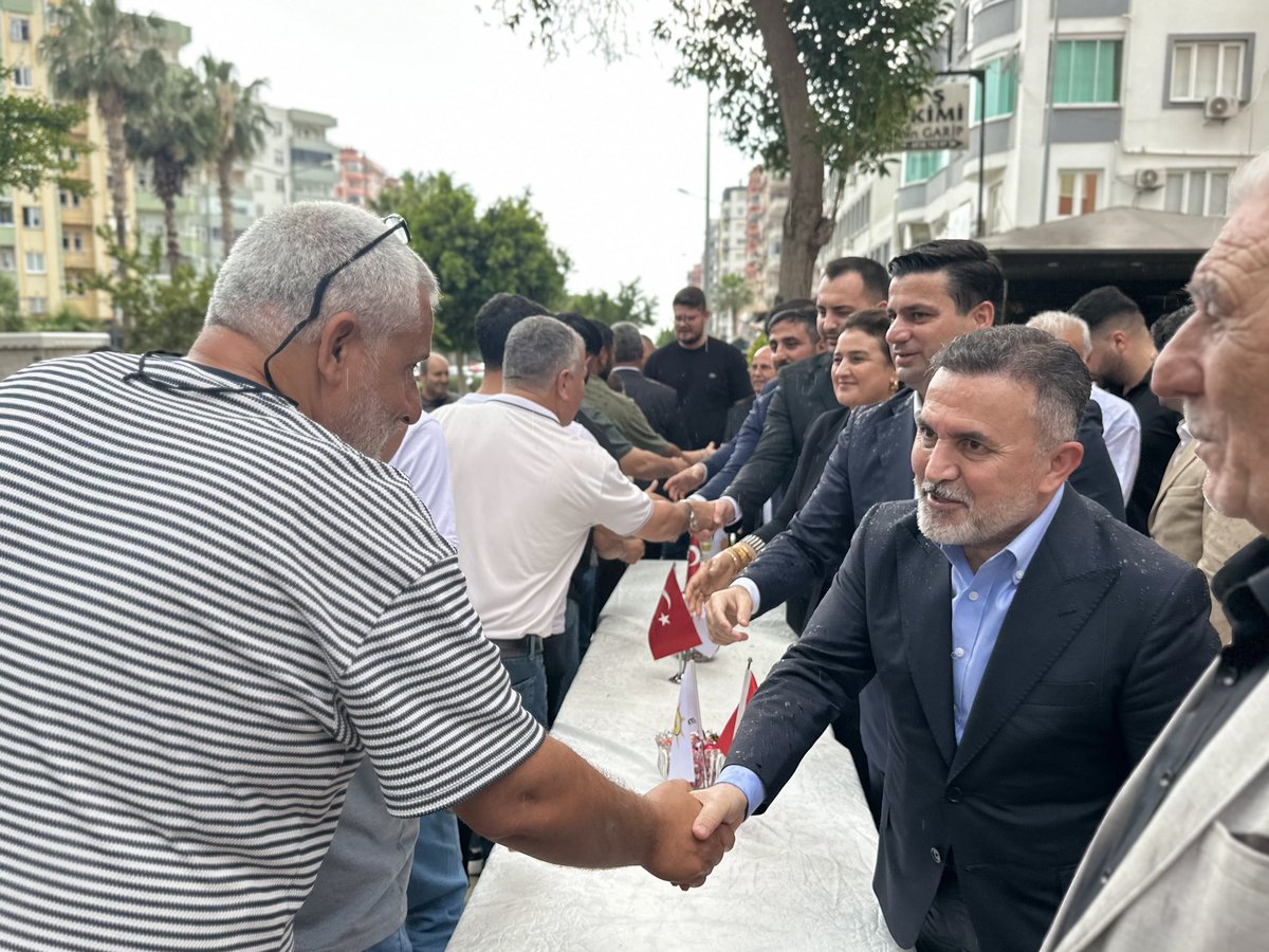 PolatKaya01's tweet photo. İl başkanımız sayın @Tamer_Dagli ’nın katılımlarıyla ilçe teşkilatımızla bir araya gelerek bayramlaşma programımızı gerçekleştirdik. 
Birlik ve beraberlik içerisinde nice bayramlara ulaşmayı temenni ediyor, tüm teşkilat mensuplarımıza iyi bayramlar diliyorum. https://t.co/GIgXSA9klR