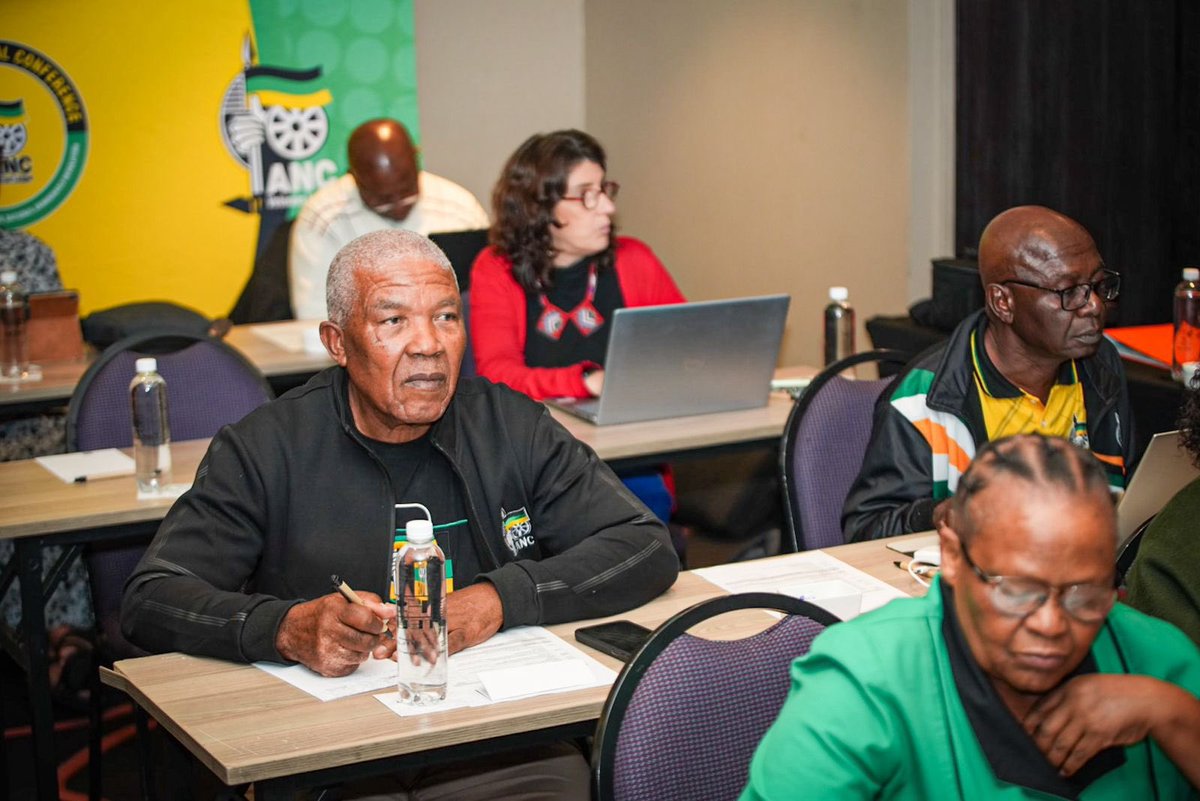 ANCECape's tweet photo. ANC SG , Cde Fikile Mbalula, delivered an opening address at the ANC Veterans League National Executive Committee (NEC)meeting. His address reaffirmed the movement’s commitment to unity, organisational renewal, and the invaluable role of veterans in guiding the future of the ANC. https://t.co/v63P8fZA8A