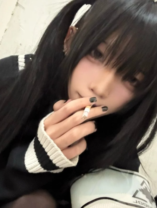 rumimi_mimi9's tweet photo. 同じの吸いたい人いる？ https://t.co/yHDQ08sKgf