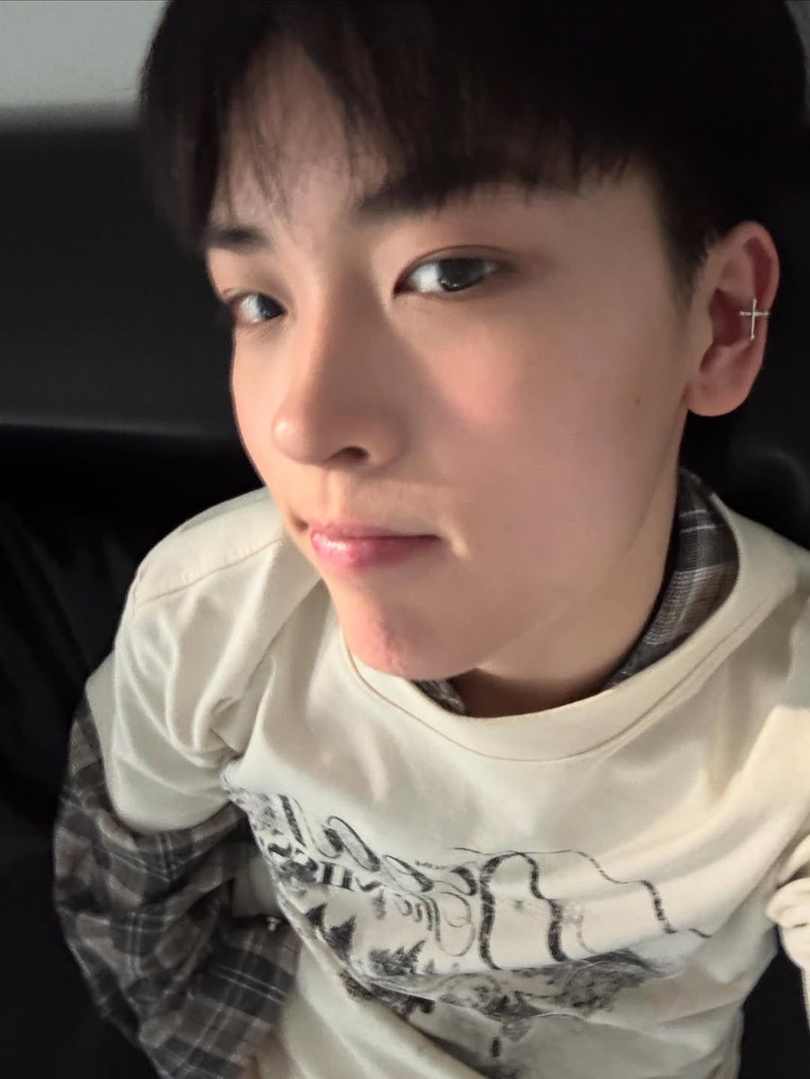 Toto__Space's tweet photo. จั๊นนนนคิดถึงเด้กแจ้มโอ้นคนนี้มากกกกก😭😭🫳🏻🌟😊 น้องโต้น่ารักจังงงง🥰🤍 https://t.co/CAMueKdwbY
