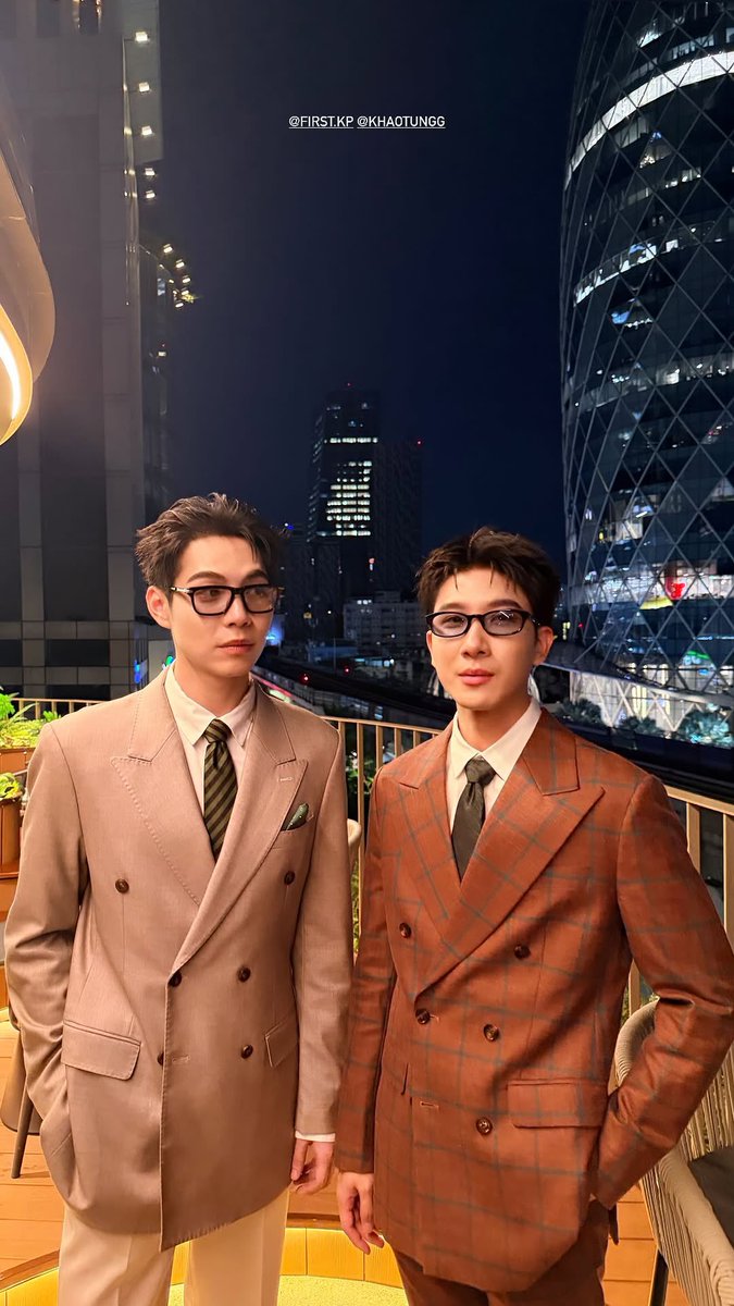 First_Memorie's tweet photo. 🥰🥰

➖igs : topping_society ,som_somzz  (Update)

FirstKhaotung x CafeAmazonEvent

#เฟิร์สข้าวตัง #CafeAmazonExperience
#TheEchoOfExperience
#CafeAmazonExperienceEvent https://t.co/ihUJx6O00g