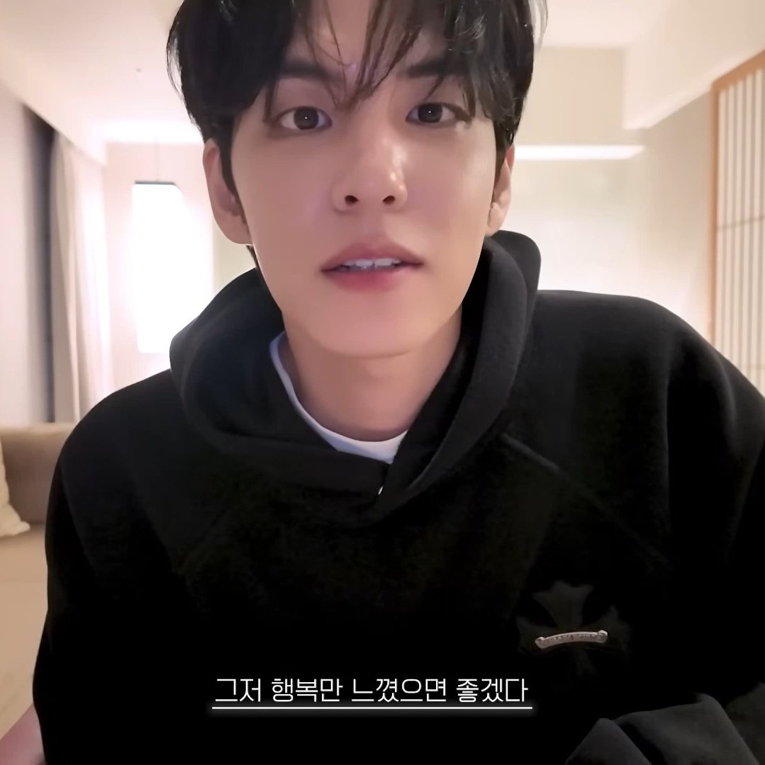 렛서 tweet media