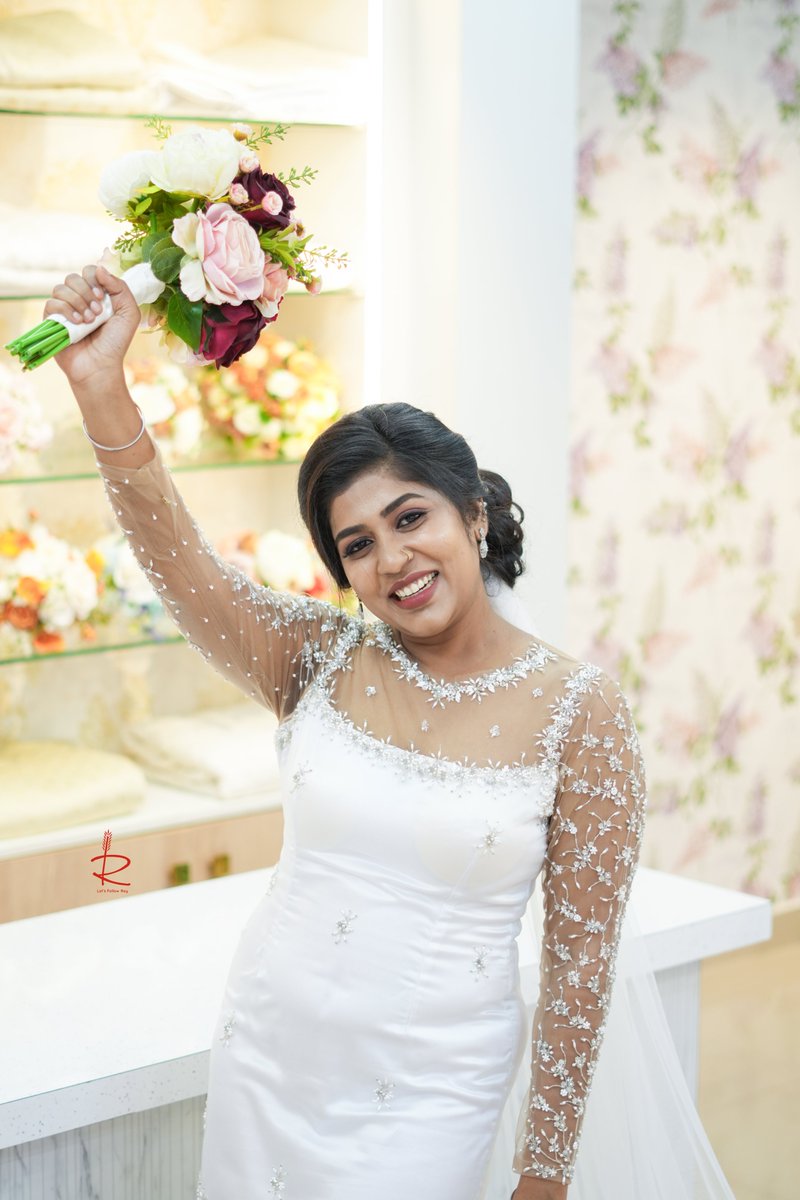 letsfollowray's tweet photo. Bridal Wear | Wedding Gowns | Bridal Blouses | Party Wear
Baptism Dresses | Christening Gowns | Kids Wear | Custom Outfits 📷📷
Step into elegance with Ray World Designer Boutique, Trivandrum 📷 https://t.co/0VX6ifHbFU
