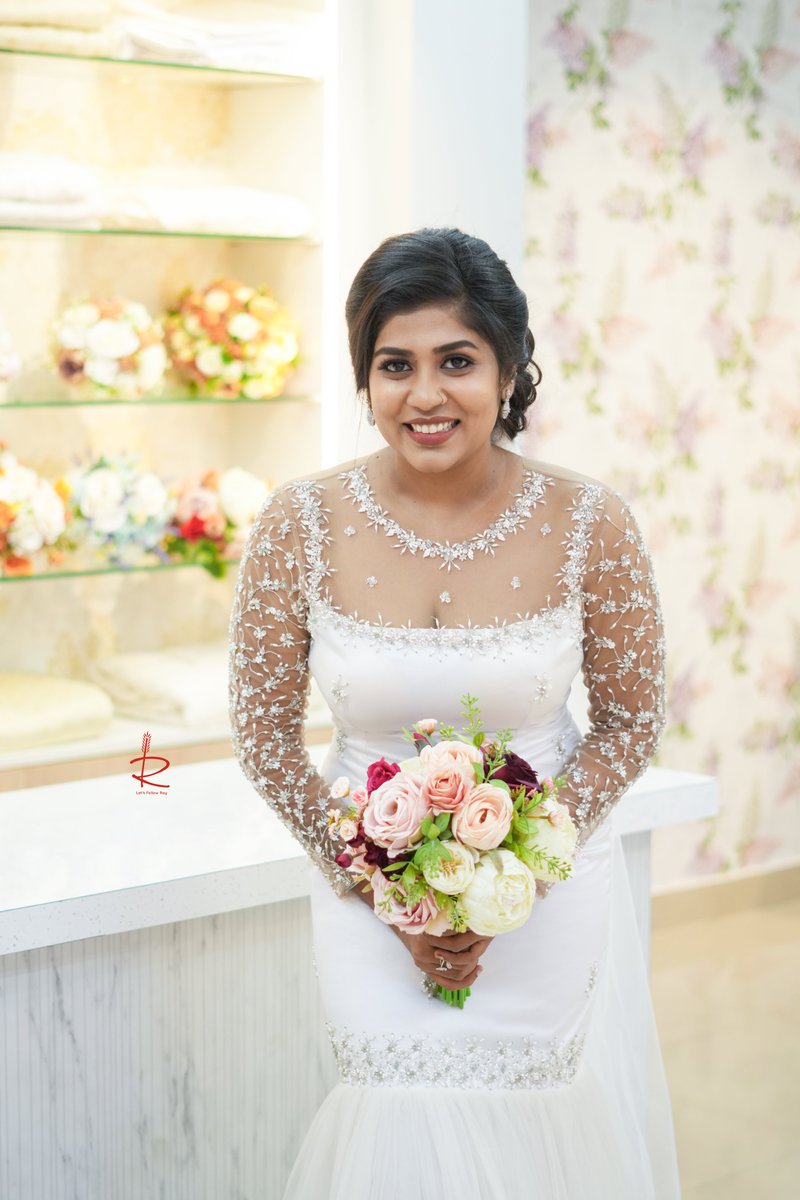 letsfollowray's tweet photo. Bridal Wear | Wedding Gowns | Bridal Blouses | Party Wear
Baptism Dresses | Christening Gowns | Kids Wear | Custom Outfits 📷📷
Step into elegance with Ray World Designer Boutique, Trivandrum 📷 https://t.co/0VX6ifHbFU