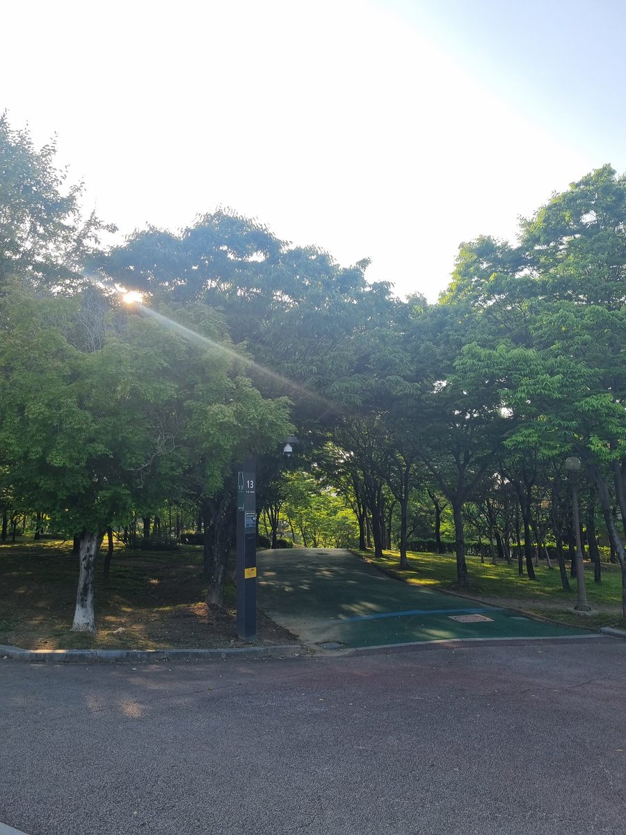 tac2999's tweet photo. https://t.co/vIiPfncrE6