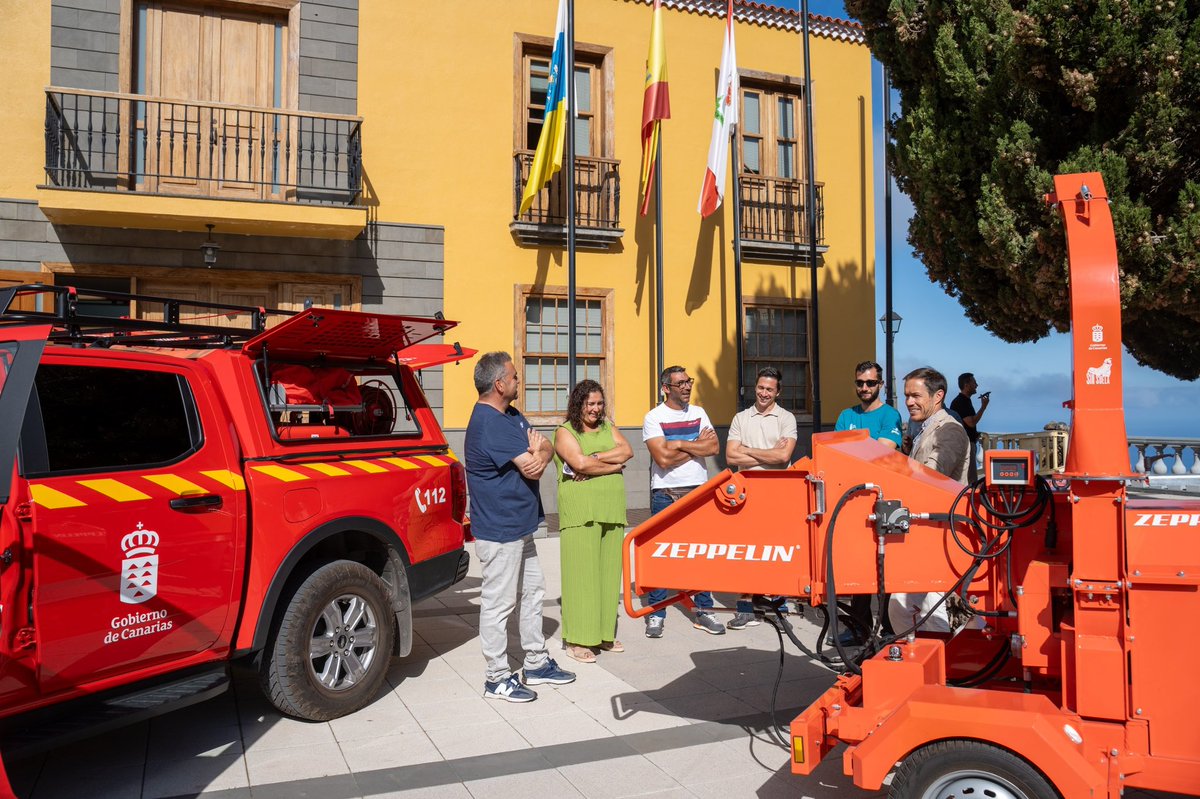 EcologicaGobCan's tweet photo. 🌲🔥 Reforzamos la labor preventiva de la asociación Sin Suela con una subvención de 90 mil € destinada a nuevos medios para la lucha contra incendios forestales.

👉🏼 Impulsamos así los trabajos de limpieza, gestión forestal y actuación en zonas de interfaz urbano-forestal. https://t.co/2Xs9CZvBnr