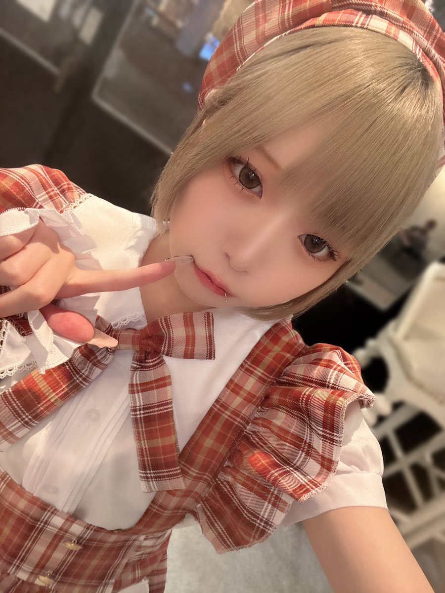 ゆの tweet media