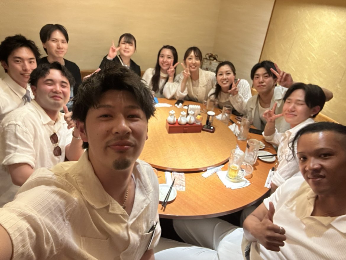 drst__0207's tweet photo. 【D1-WGP05】

初めて店舗全員で参加させて頂きました！

みんなで行けた嬉しさと自分に足りない
部分を痛感した1日になりました。

「慢心せず努力し続けること」

来年さらにレベルアップして
店舗全員で豊洲に戻ってこられるように
これからもお客様ために行動し続けます👊🏻❤️‍🔥

#ドクターストレッチ https://t.co/i4YTXkzJvK