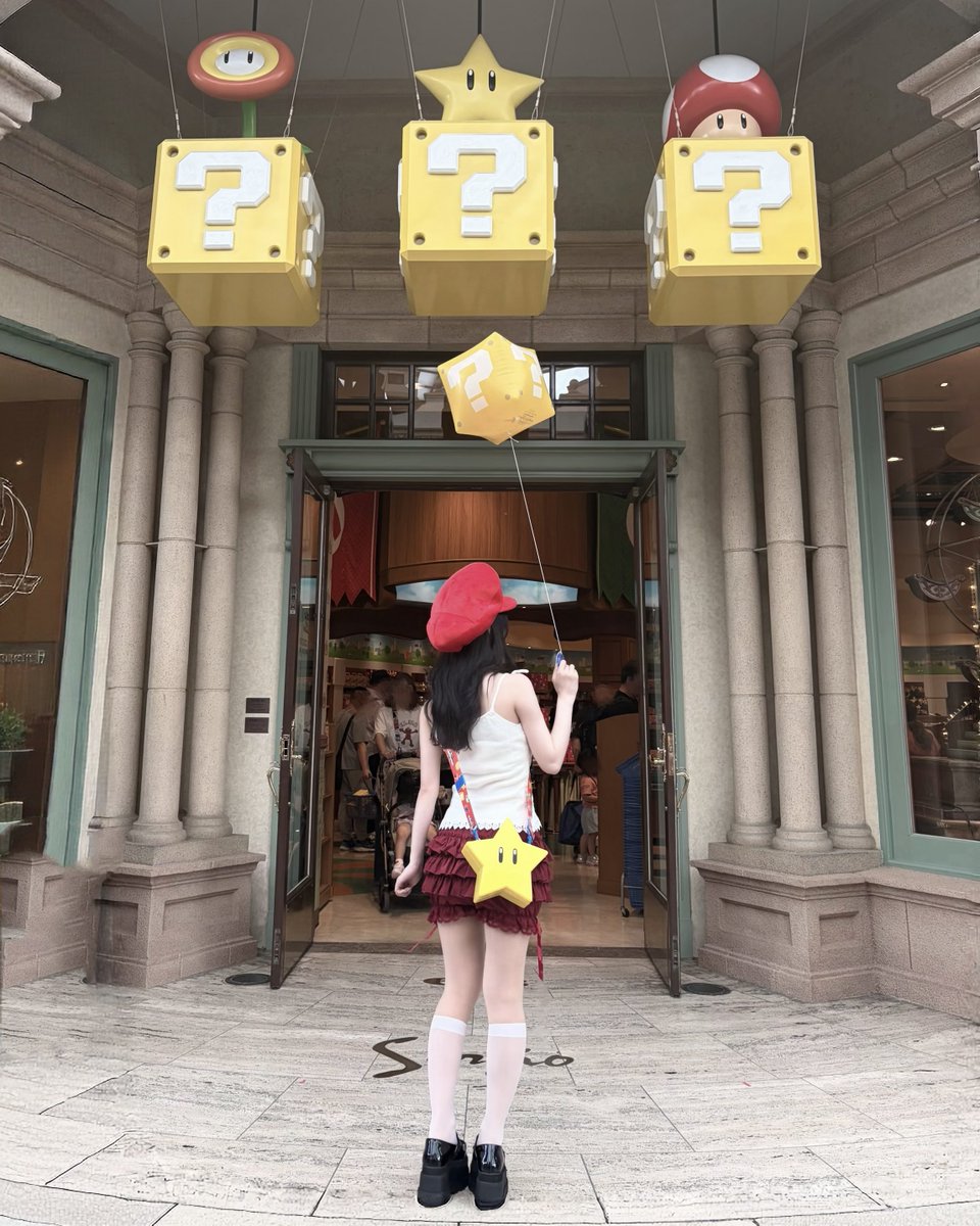 922is2's tweet photo. ニンテンドーエリア出たあともハテナブロックとかあってうれしかった૮⁔•⤙•⁔ა❕ https://t.co/ahZb1jKXS4