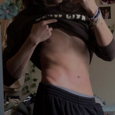 faerysb's tweet photo. #NewProfilePic https://t.co/ZOB65wuUUX