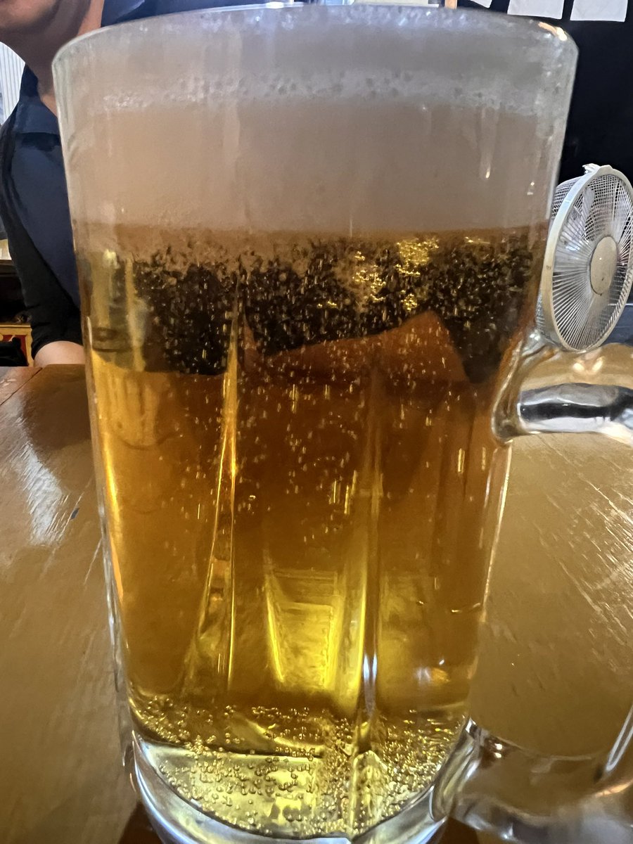 hawkwasdead's tweet photo. 久しぶりのお疲れ生です🍺 https://t.co/sRKjAalqVR