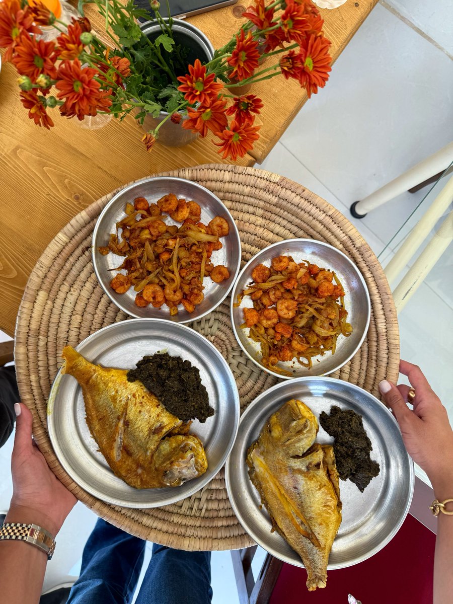 HajNooredin's tweet photo. بوشهر
اعمال ظهر جمعه https://t.co/dL05eo8gAe