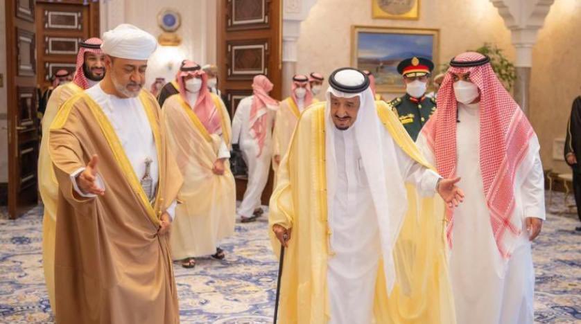 saadshflout888's tweet photo. ضحكوا عليه الصهاينة وفشل في ايران
ورجع يغطي فشله بتهديد سلطنة عمان
هذي عمان التاريخ والحضارة والحكمة ماهي فنزويلا أيها البائس المعتوه. https://t.co/jg47JMU0fX