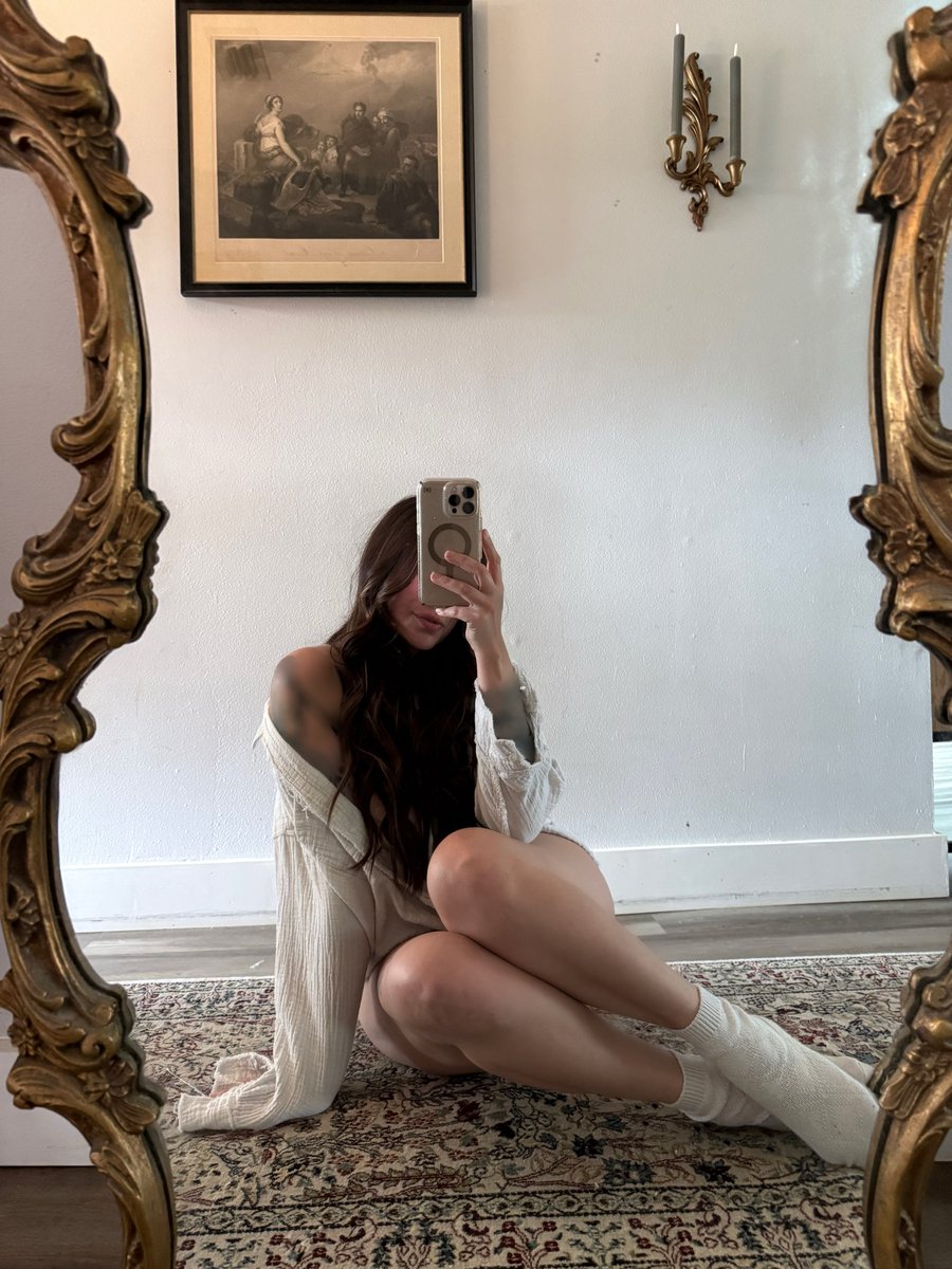 Mia Fiorelli tweet media