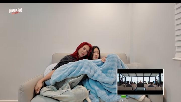 kasandriay's tweet photo. No reaction day that these two don't glue to each other. 🫢🫢
FAYEATOM BOL REACT EP6
#ReactionBrokenOfLoveEP6
#FayeAtom
#FayePeraya
#AtomPriya
#ฝ้ายอะตอม https://t.co/9QhTECv1Vo