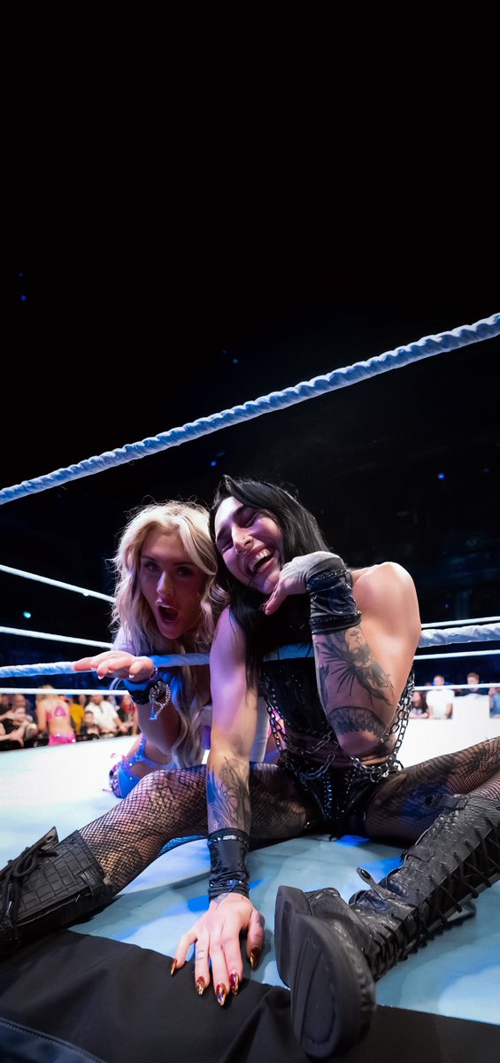 ItzVarun_____'s tweet photo. Tiffany Stratton &amp; Rhea Ripley Wallpaper!

#WWELiverpool https://t.co/RLUVY4CnsH