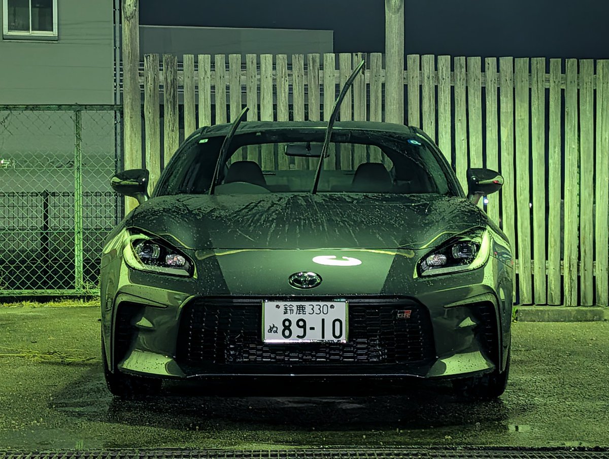 Hakuto_Works's tweet photo. しごおわ〜💦
やっっっと洗車できたぁ～！
もう1往復してアルトも洗車しようか🤔 https://t.co/zjq1AedtKn