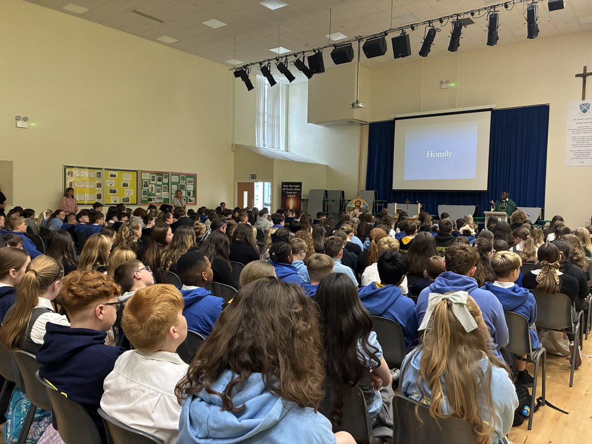 StAndrewsHS's tweet photo. Thank you to Fr Igwe for celebrating our Primary 7 Mass of Welcome today. 🙏 https://t.co/KfOi8wBzFA