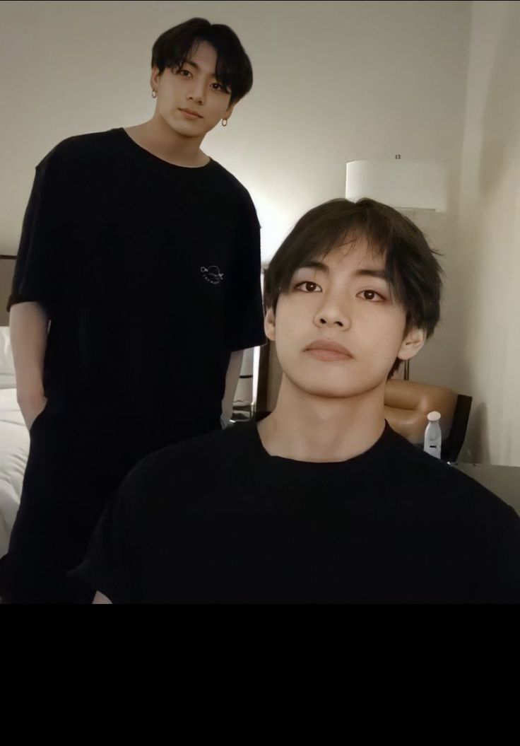 7REEMV's tweet photo. Taekook 2019                        taekook 2026 https://t.co/hxDwGoJw1W