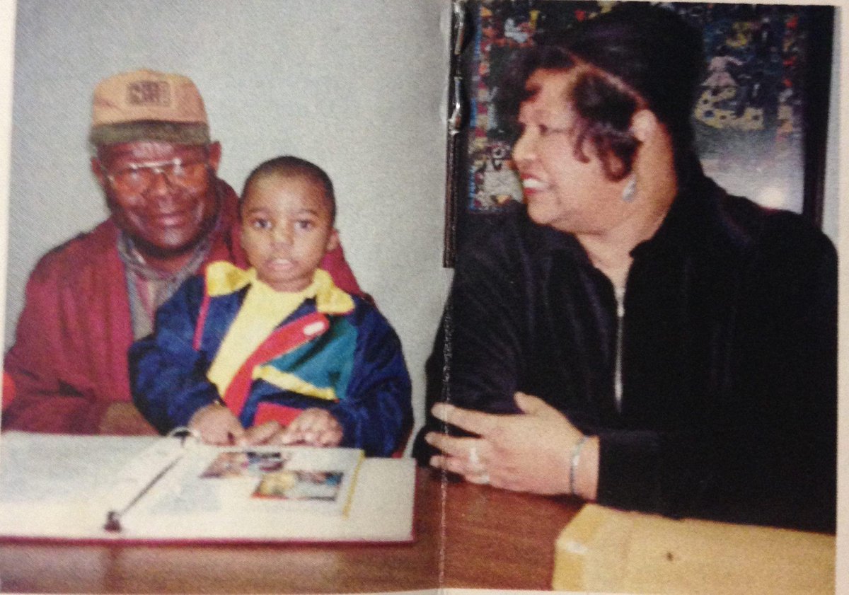 ATLCASA's tweet photo. As we recognize National Foster Care Month in May, we celebrate a valued member of the Atlanta CASA Board of Directors: Antwan Lang, who was adopted from foster care at 4 years old.

Photos: Adoption Day with parents Joanne and Thomas Lang in December 1998 and Mr. Lang today https://t.co/3eHAReLT3a