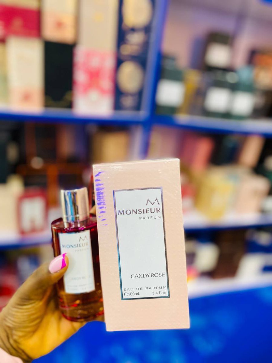 only1nenene's tweet photo. Monsieur 100ml 
 💙Coco vanilla 
 💙 Candy rose
       
     🏷️19,000 https://t.co/bKNCwRtrGS
