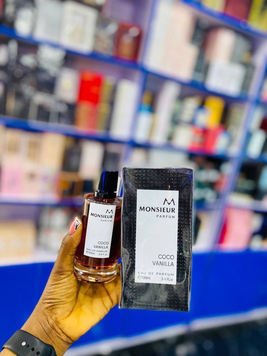 only1nenene's tweet photo. Monsieur 100ml 
 💙Coco vanilla 
 💙 Candy rose
       
     🏷️19,000 https://t.co/bKNCwRtrGS