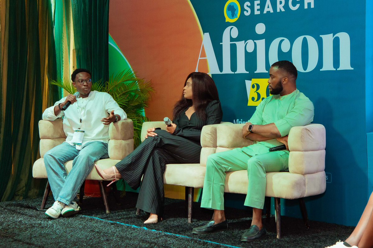 daniel_ife_'s tweet photo. Coming into the year I had one major goal of building a community, building more public confidence and speaking on stages both home and abroad

The pathway to achieving this was unclear, plans were made but God helped bringing those opportunities to me. https://t.co/GSZaPFoISH