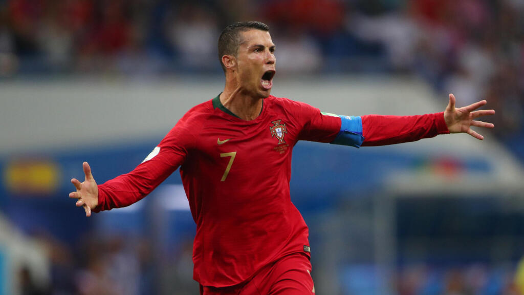 FireSierre7's tweet photo. 50 days till Cristiano Ronaldo wins the World Cup for Portugal 🇵🇹 🏆 https://t.co/yfWgv32nN3