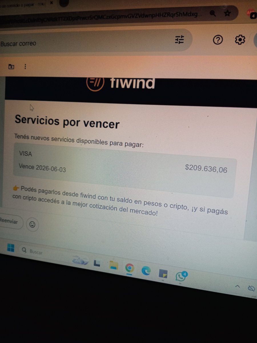 RoxyLocutora's tweet photo. @dzapatillas el banco @bbva_argentina me cobro mantenimiento todo el año y me amenaza con el Veraz. Di de baja en diciembre 😅 https://t.co/mne64PYu36