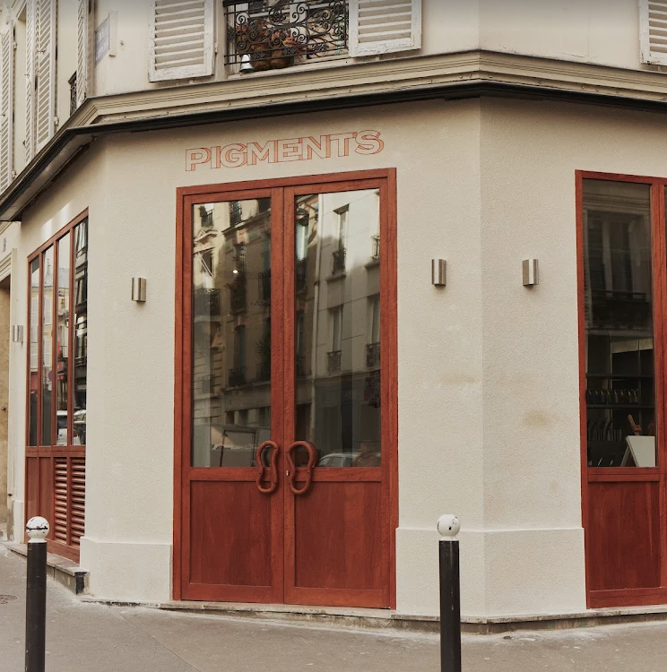 williammpouma's tweet photo. Rodex Capital installe Pigments Paris, un atelier artistique &amp; coffee-shop dans un local commercial d’angle d’environ 112m2 afin d’y implanter leur tout premier point de vente. via @rodexcapital 
https://t.co/0HLwUeSnTZ https://t.co/Hhz2fOWRqC