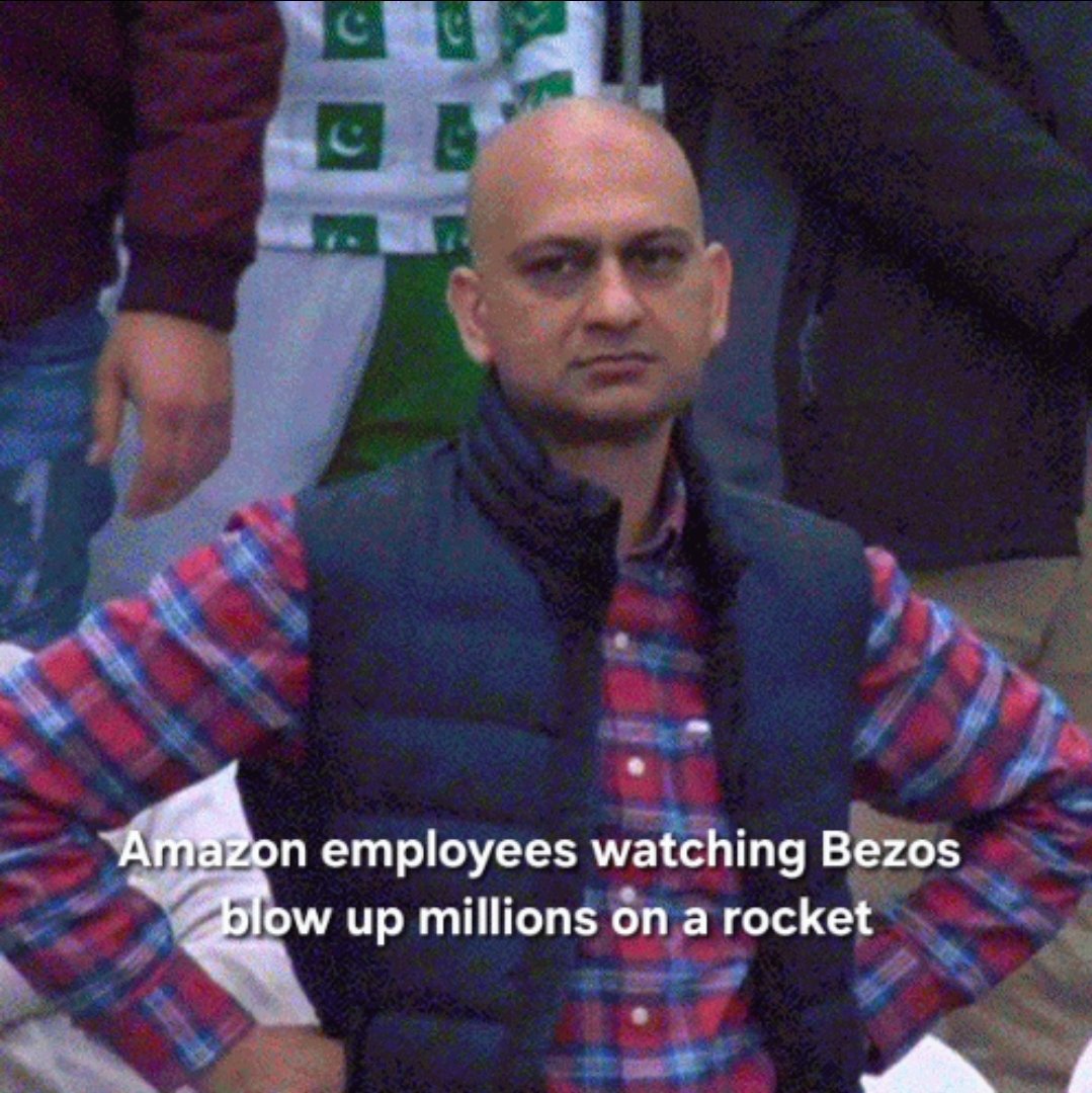 Rob_the_Knob's tweet photo. #rocket #exploded #bezos https://t.co/oCbmyOnDjf
