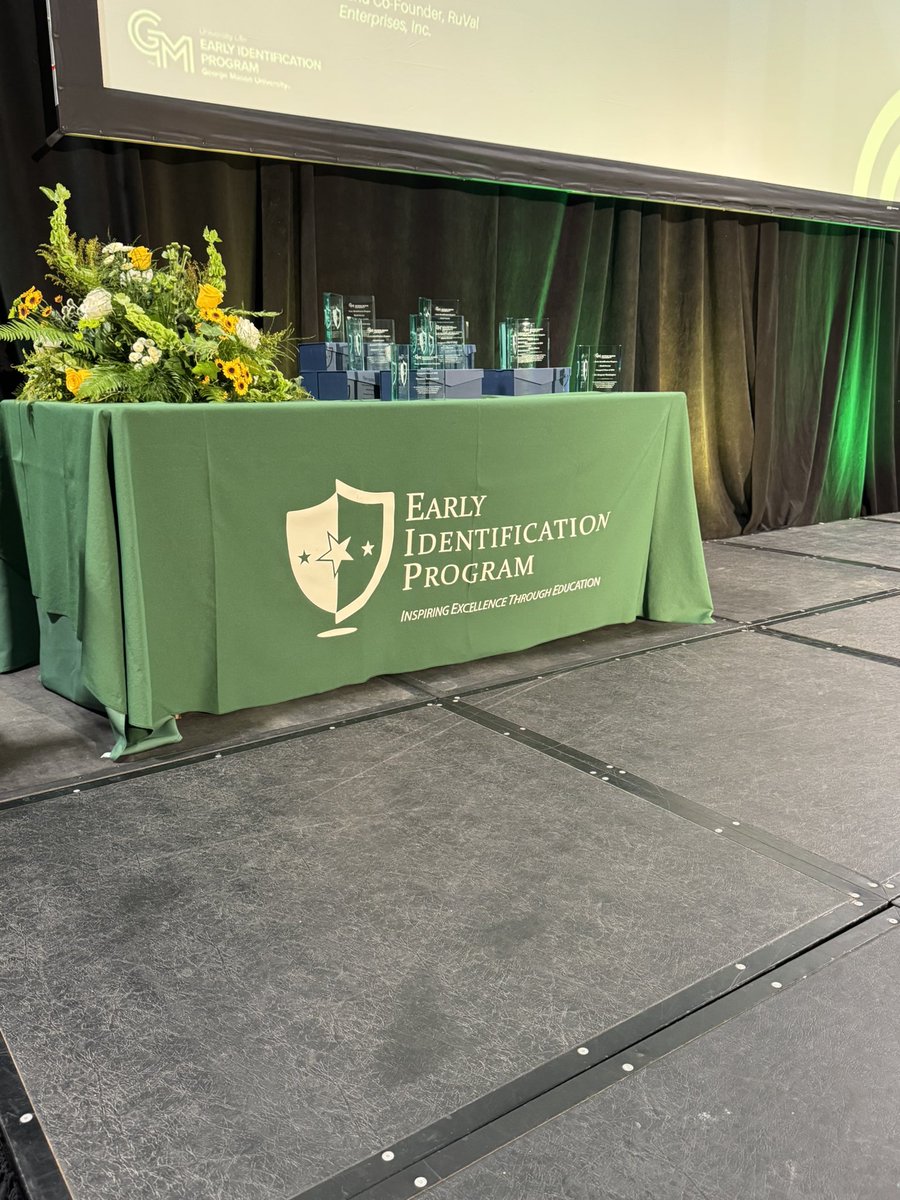 GMUPres's tweet photo. Here at the Early Identification Program 40th Anniversary/Induction of Inaugural Hall of Fame Class! This is an extraordinary program. #MasonNation #AllTogetherDifferent https://t.co/s6aDIIVC3G