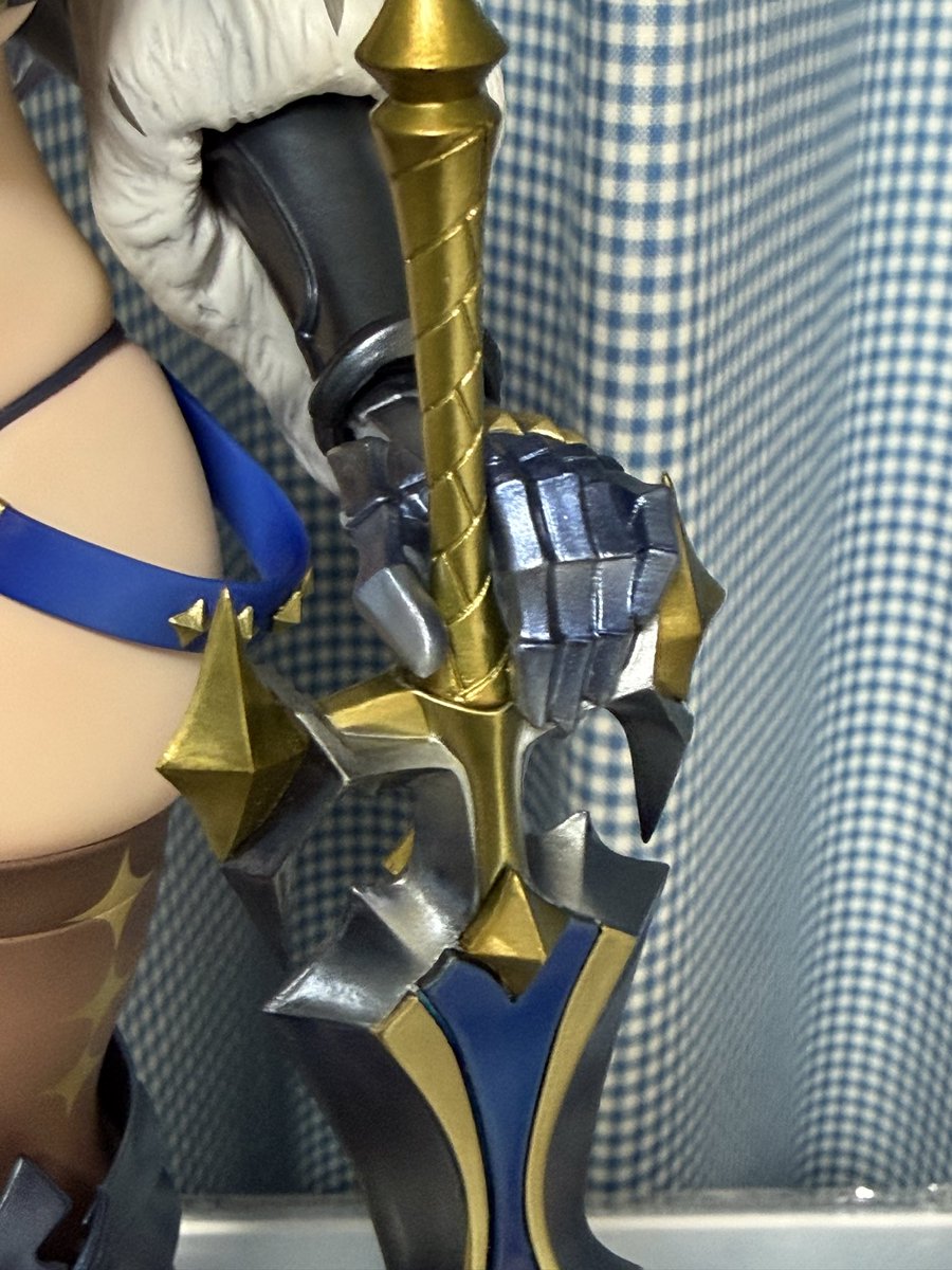 aodamonn114's tweet photo. ロケットボーイさんの『ドラゴン使いの姫』ドラゴンテイマー プラテア着弾。saitomさんの可愛く凛々しいイラストの再現度が非常に素晴らしい立体造形。鎧や剣の発色も綺麗で遠目からでも存在感が凄い。良い買い物だった☺️ https://t.co/6jLT616aP6